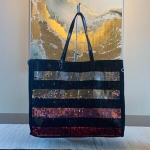 Victoria’s Secret tote NWOT